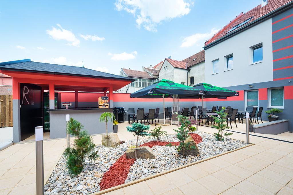 Hotel Relax21 Uhersky Ostroh Exterior foto